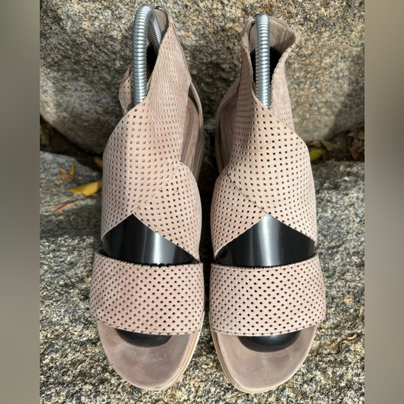Eileen Fisher Women's Sport Perforated Nubuck Leather Platform Sandals | Barley - Picture 2 of 11